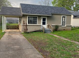 1004 9th St SE, Decatur, AL 35601