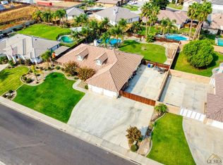 3009 Mildred Ln, Bakersfield, CA
