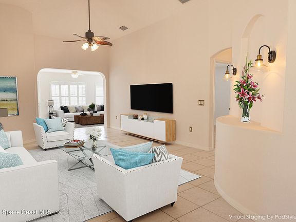 2nd image of 831 Indian Oaks Dr