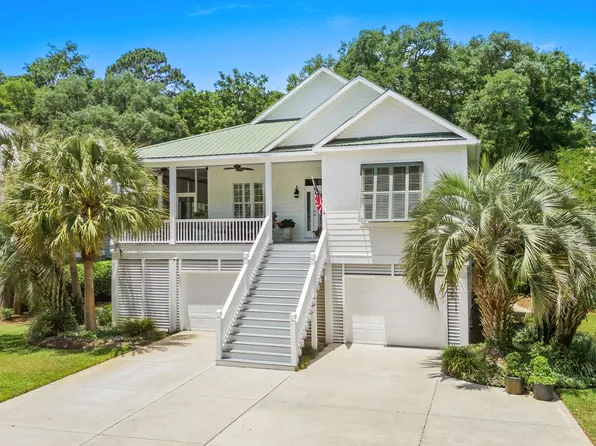 7 Gillette Pl. #7 Gillette Place, Murrells Inlet, SC 29576
