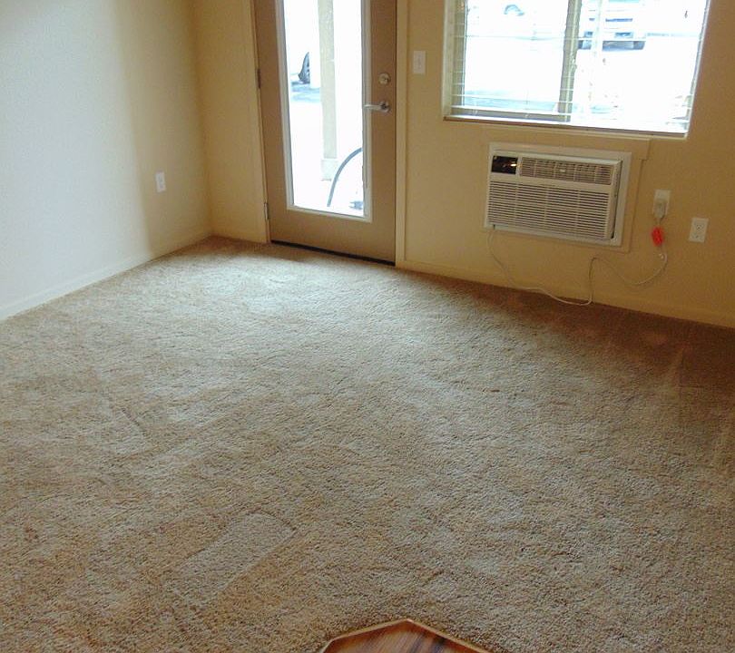 1st image of 1670 E Sweetwater Cir Unit 133