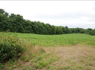 1641 Duck Pond Rd, Schodack Landing, NY 12156