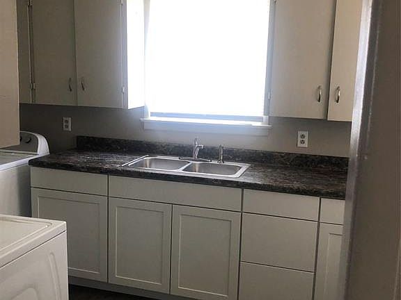 5th image of 1509 Portland Ave APT B