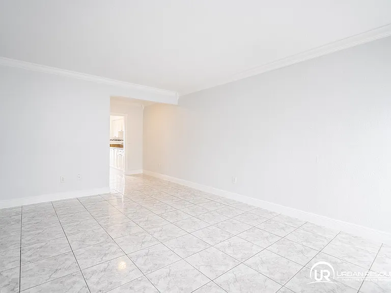 7640 Carlyle Ave #10A — Photo 13