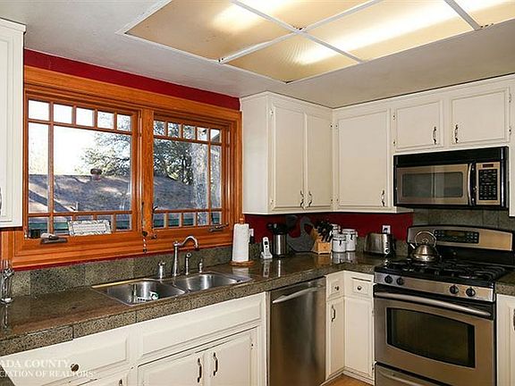3rd image of 14030 Lake Wildwood Dr