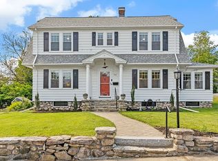 48 Hazel St, Uxbridge, MA 01569