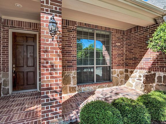 4th image of 1305 Canyon Wren Dr