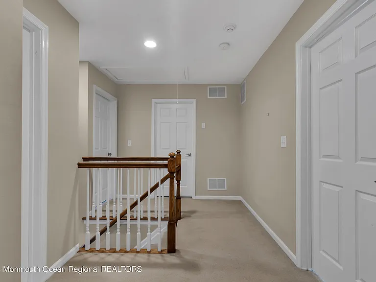 143 Shinnecock Dr — Photo 15