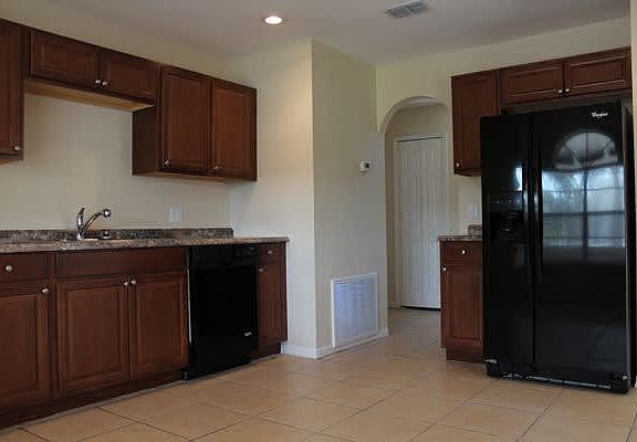 5th image of 3132 Dellcrest Pl