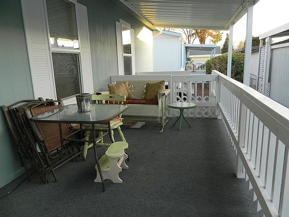 3rd image of 2398 Mulberry Ct