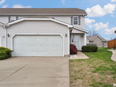 104 Stonebridge Ct, Colona, IL, 61241