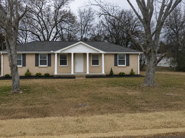 2407 Obrien Dr, Murfreesboro, TN 37130
