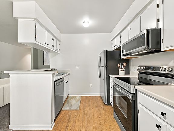 5th image of 7840 Ridge Valley Dr #11