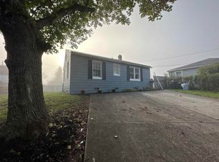 402 Crowl St, Westover, WV 26501