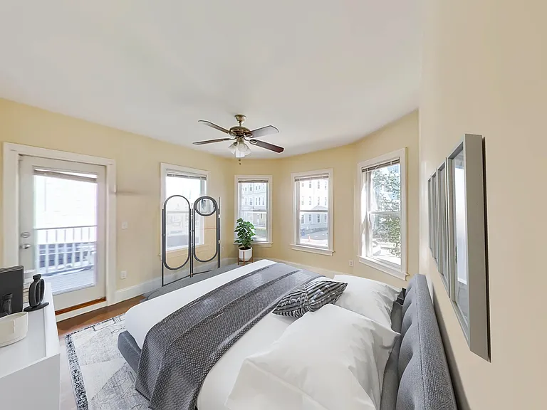 81 Hillside St #1 — Photo 8