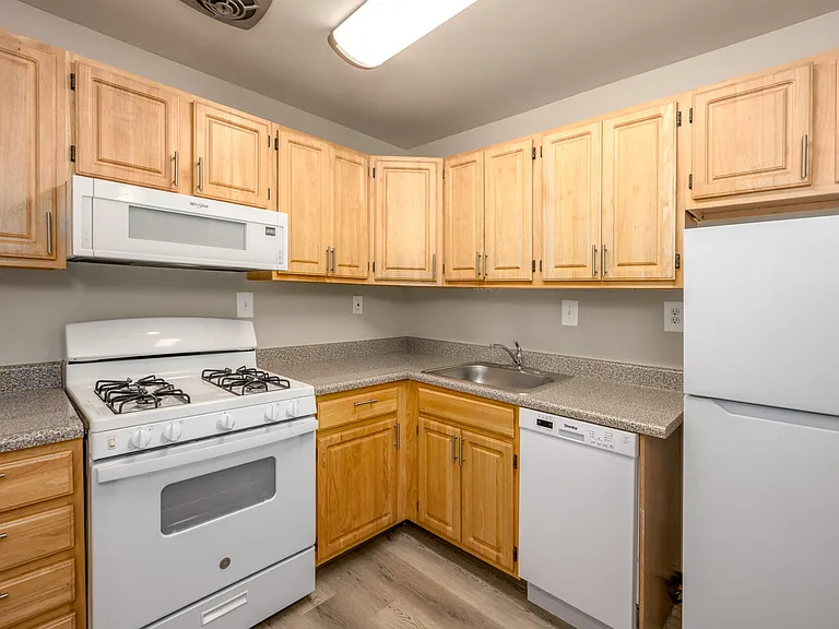 Cheverly Crossing Apartments — Photo 10