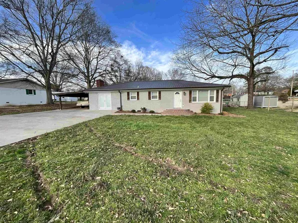 604 Conifer Cir, Spartanburg, SC 29303