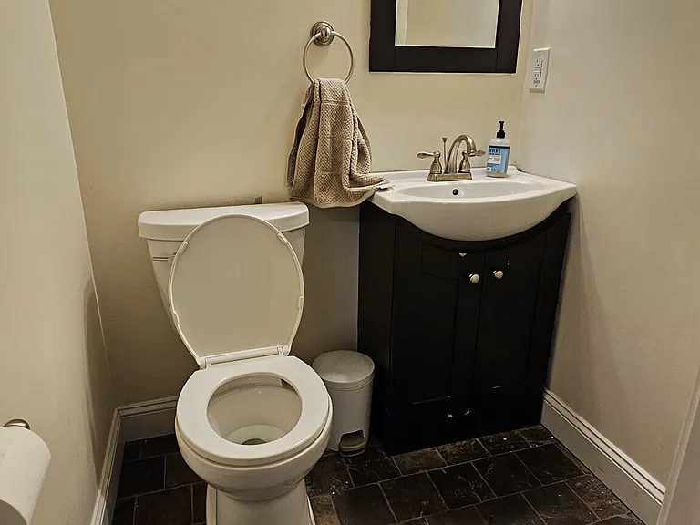 43 Greycliff Rd #1A — Photo 12