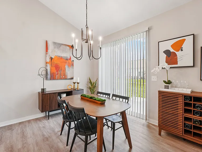 Filmore Place Apartments — Photo 42