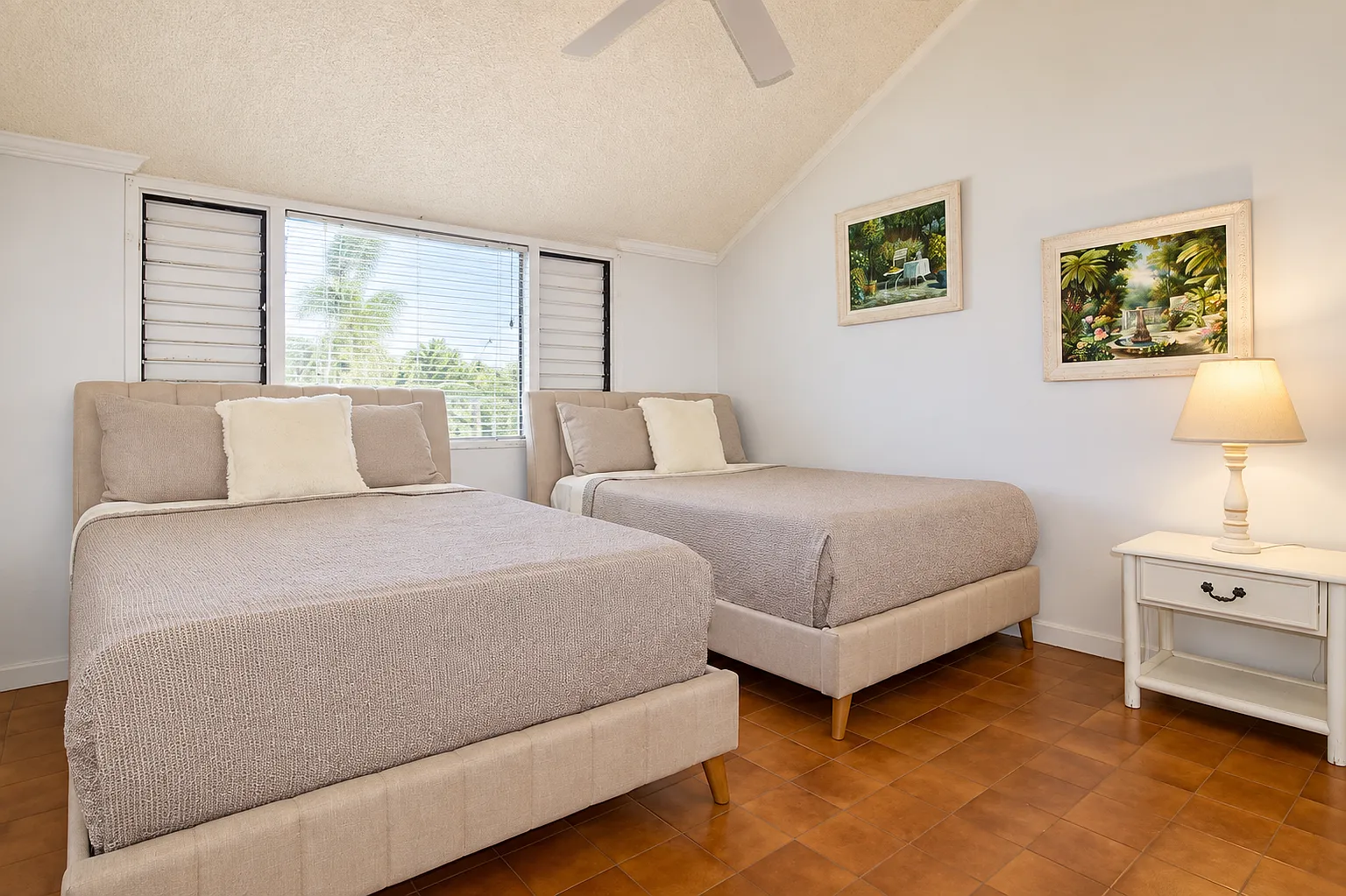 3 bed, 1391 sqft, $2,600 — Photo 2