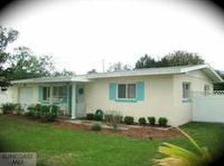 1268 Little John Ln, Dunedin, FL 34698