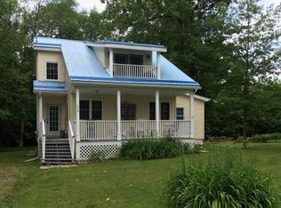 493 Point Au Fer Rd, Champlain, NY 12919