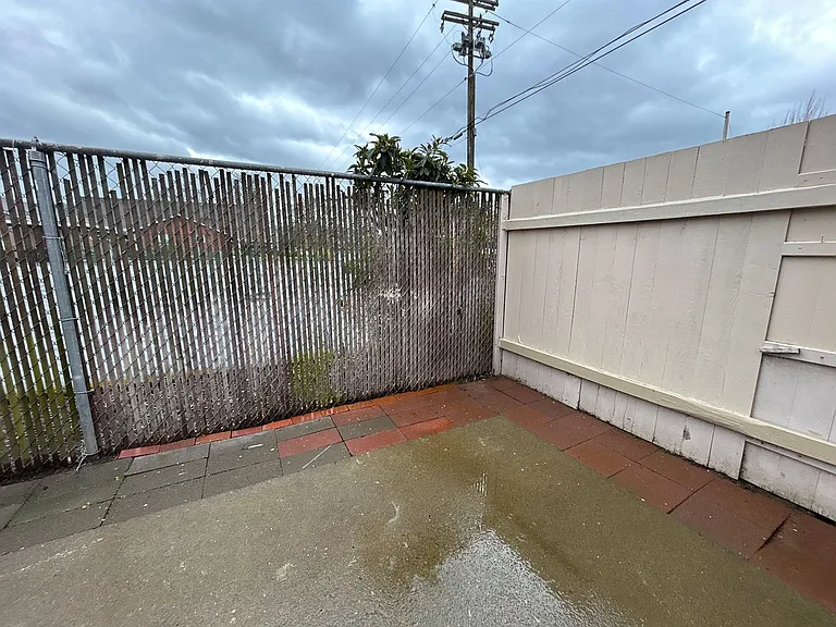 486 Buckeye St — Photo 7