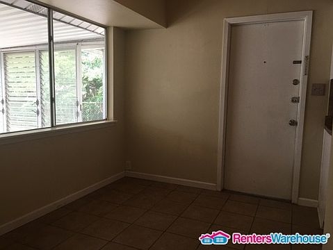 4th image of 7506 Standing Oaks St
