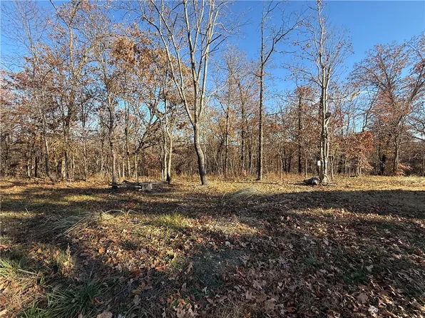 15 Halford Ln #16-17, Bella Vista, AR 72715