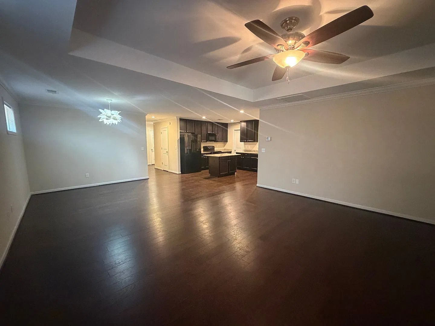 3142 Girard Drive — Photo 4