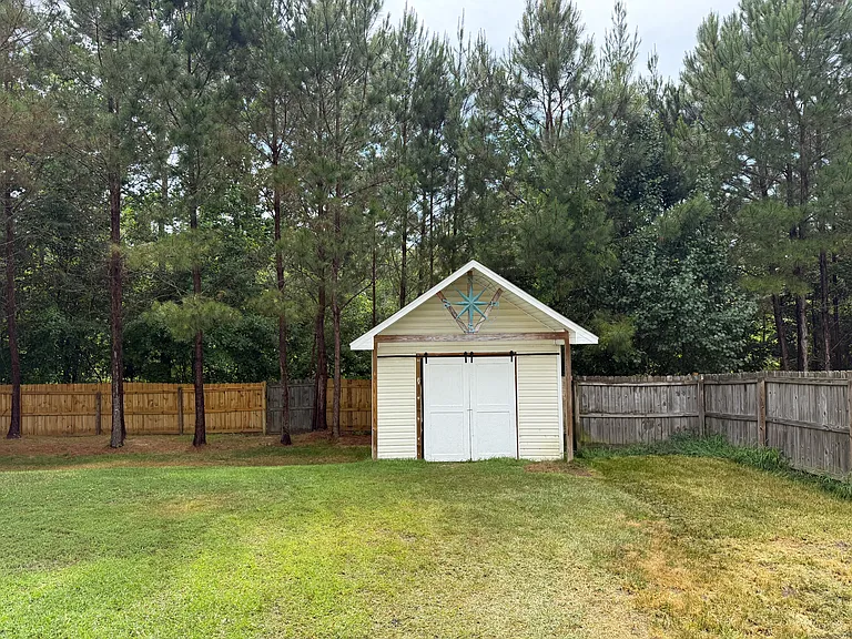 145 Mittams Point Dr — Photo 9