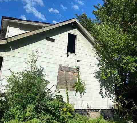 6356 Ellsworth