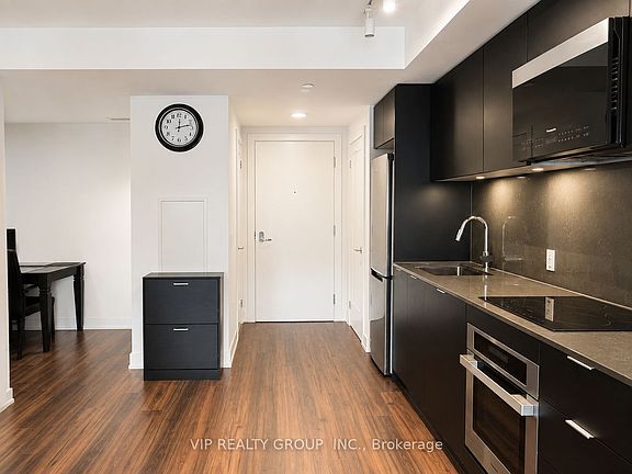 5th image of 9 Clegg Rd #816