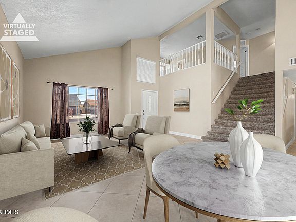 3rd image of 1040 E IVYGLEN Street