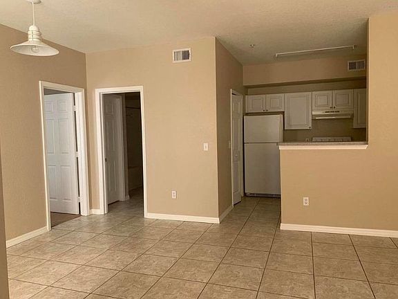 2nd image of 1747 Sophias Dr