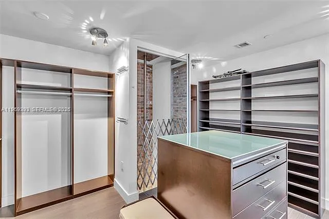 1100 Biscayne Blvd #2706 — Photo 15