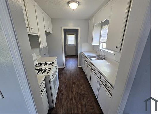 2nd image of 6273 Briarwood Ln