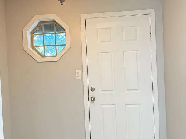 3802 Pine Ridge Way, Lexington, KY 40514