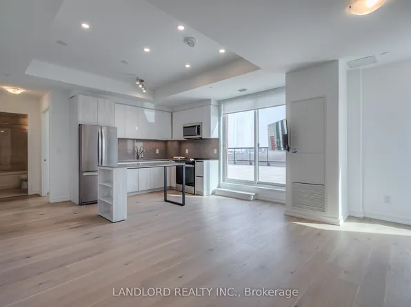 3100 Keele St #1202, Toronto, ON M3M 0E1