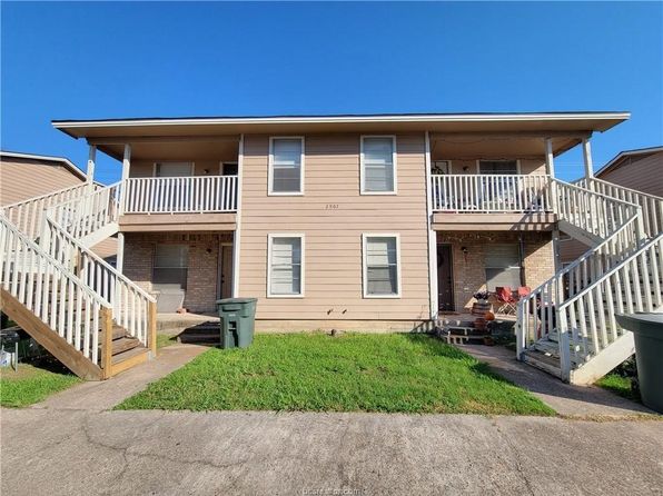 2907 Prairie Flower Cir #A