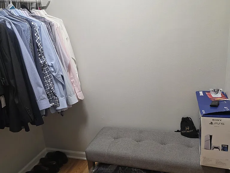 Walk In Closet