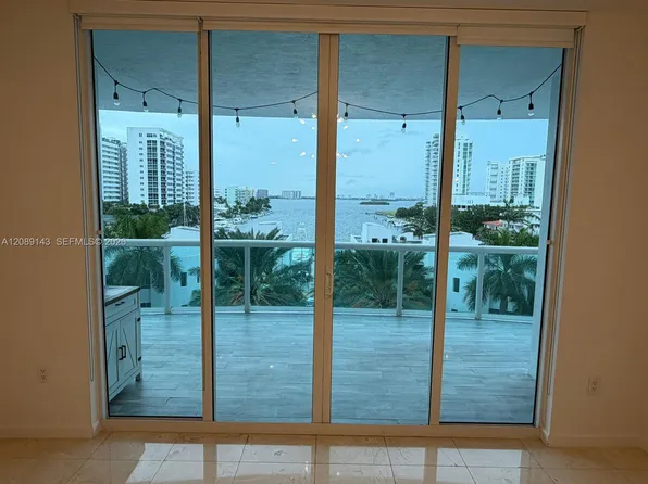 7900 Harbor Island Dr, North Bay Village, FL