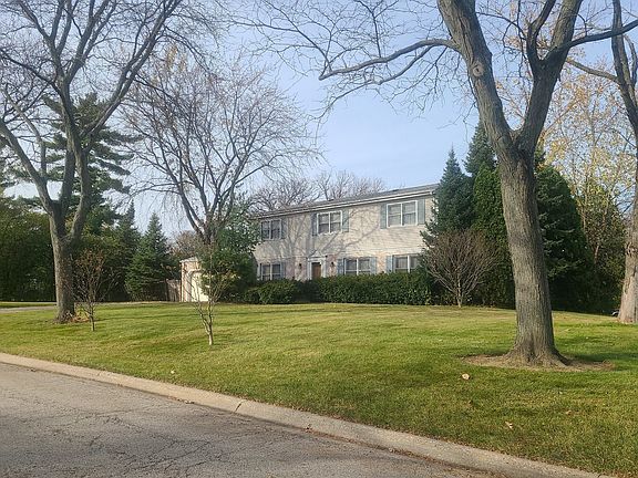 2nd image of 130 Niles Ave