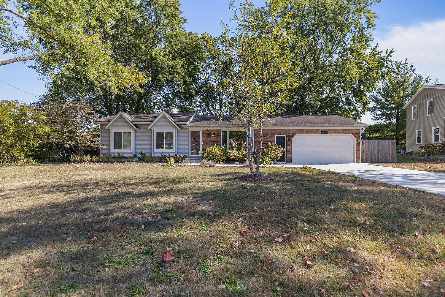 7850 Ronson Ave, Jenison, MI 49428 | Zillow