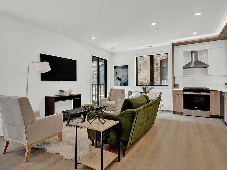 1613 W Belmont Ave, Chicago, IL — Photo 36