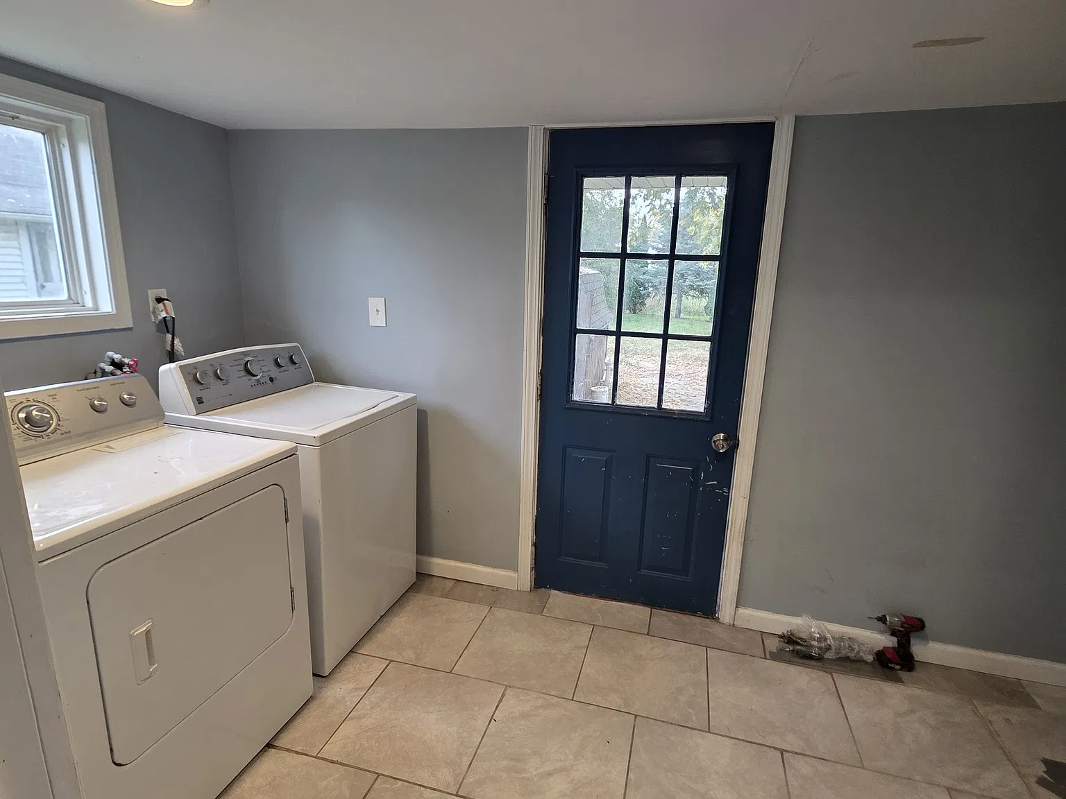 3 bed, 1048 sqft, $1,300 — Photo 4