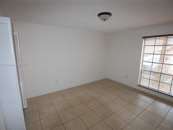 5th image of 7115 Miami Lakes Dr APT N27