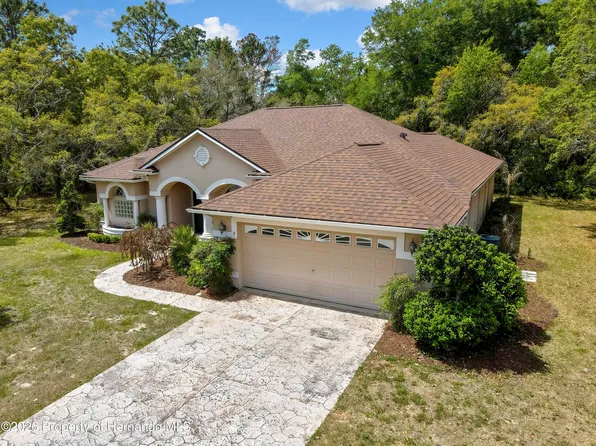 2 Woodlee Ct S, Homosassa, FL 34446
