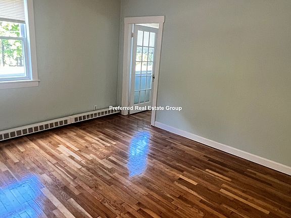 3rd image of 1749 Canton Ave #B