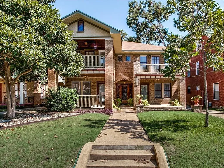 1227 Kings Hwy #B — Photo 2